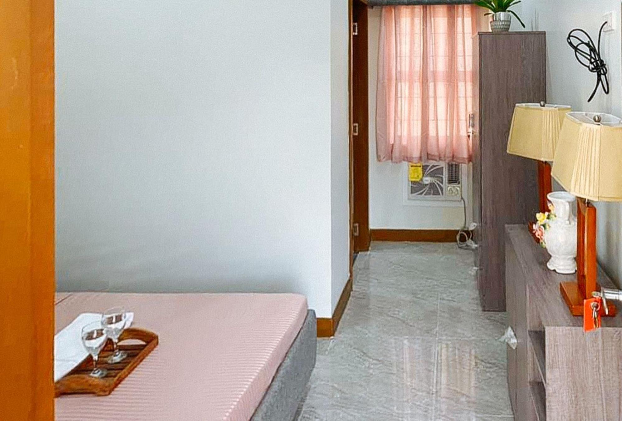 Leonila'S Travellers Inn Iloilo City Εξωτερικό φωτογραφία
